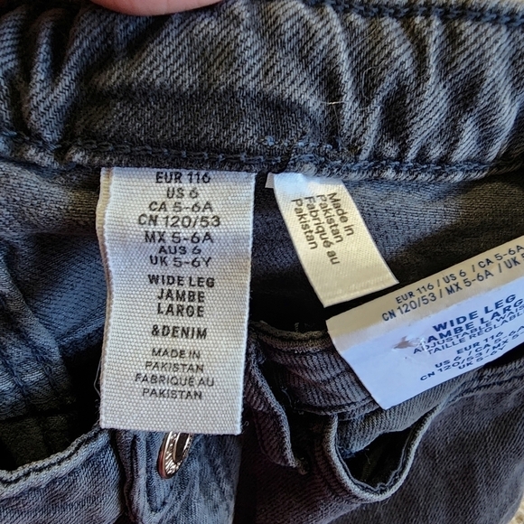 3/$15 NWT H & M Wide Leg Faded Black Jeans - 6 - Picture 5 of 6